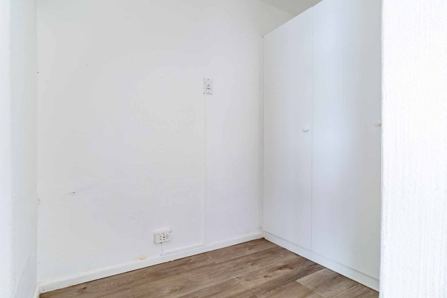To Let 2 Bedroom Property for Rent in Clifton Western Cape